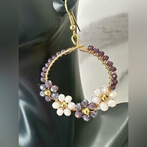 💜Beaded Flower Dangle Hoop Earrings